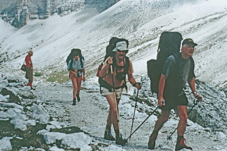Schwer bepackt unterwegs in Südtirol